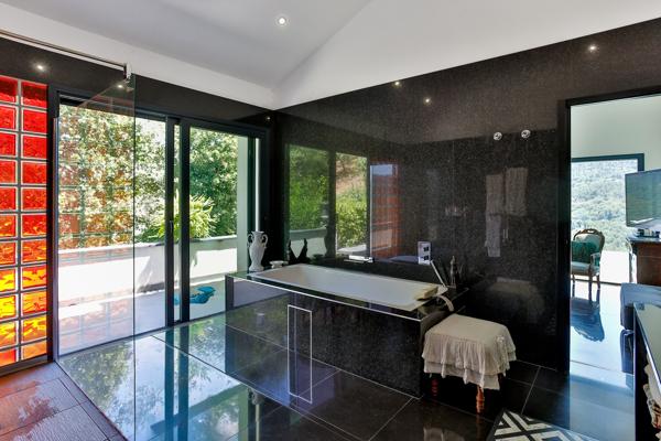 Maison 10 pièces - 300 m² Bien prestige