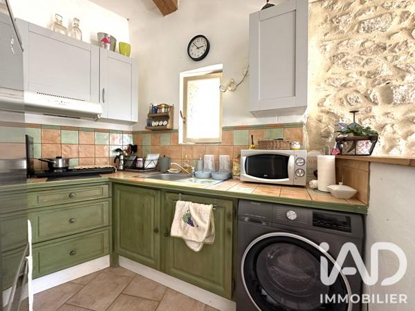 Immeuble à vendre 70 m² Collias