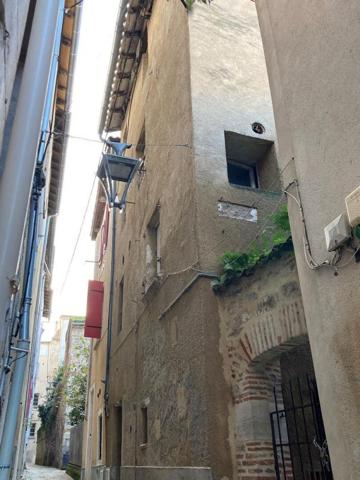 Maison à restaurer dans l'hypercentre de Cahors