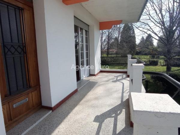 Location non meublée - Appartement - Oloron-sainte-marie - Réf.:204449 Appartement de type 4 au calme avec jardin Infos sur location :