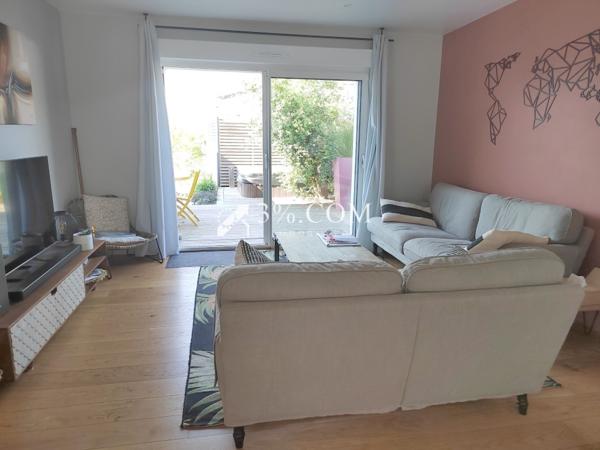 Maison 6 pièce(s) 4 chambre(s) 191 m²