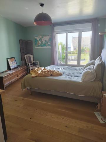 Maison 6 pièce(s) 4 chambre(s) 191 m²