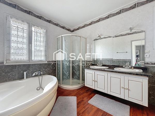 Maison Familiale avec piscine