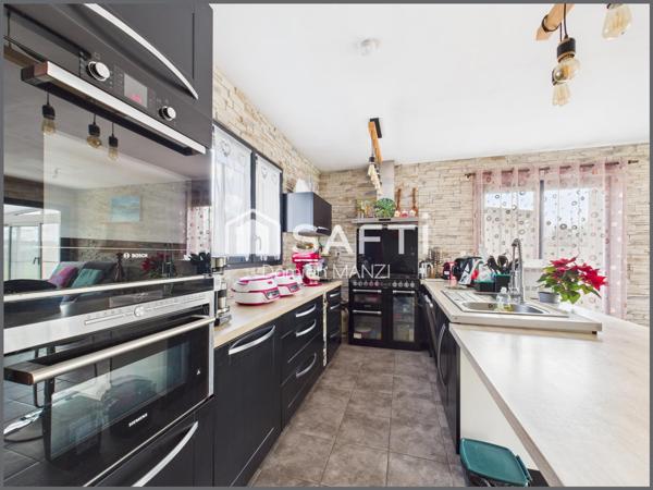 MAISON T6 AU CALME AVEC GARAGE