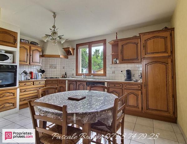 Maison PLAIN-PIED 171 m² - 4 chambres - ALLONNES (49650)