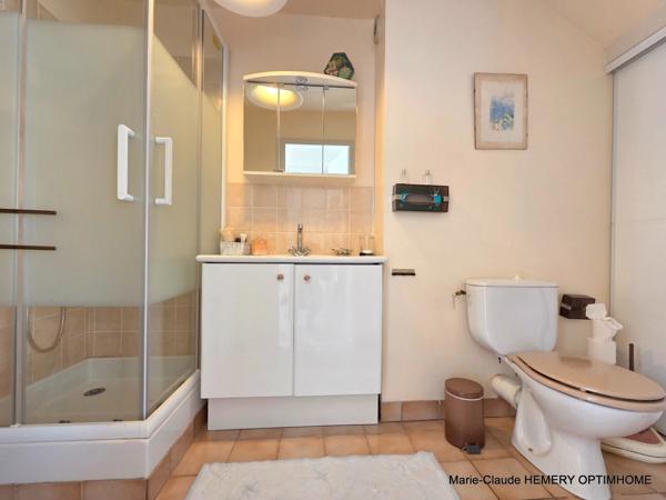 SAINT BRIAC SUR MER:Appartement de 69m², 4 pièces, terrasse et balcon ensoleillées, deux stationnements