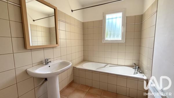 Maison à vendre 5 pièces 84 m² Pont-Saint-Esprit