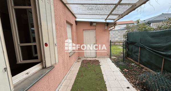 À vendre Maison 2 pièces 68 m² - Roanne 42300