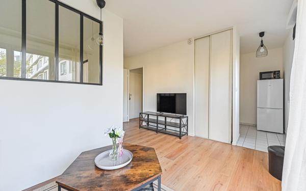 Appartement à louer    2 pièces • 30 m2 Clichy