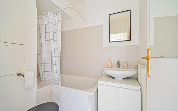 Appartement à louer    2 pièces • 30 m2 Clichy