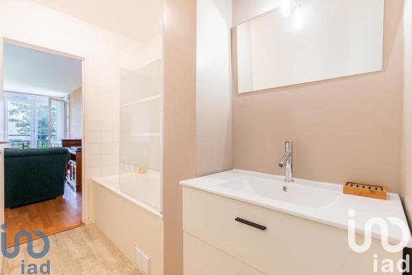 Appartement 2 pièces de 51 m² à Chilly-Mazarin (91380)