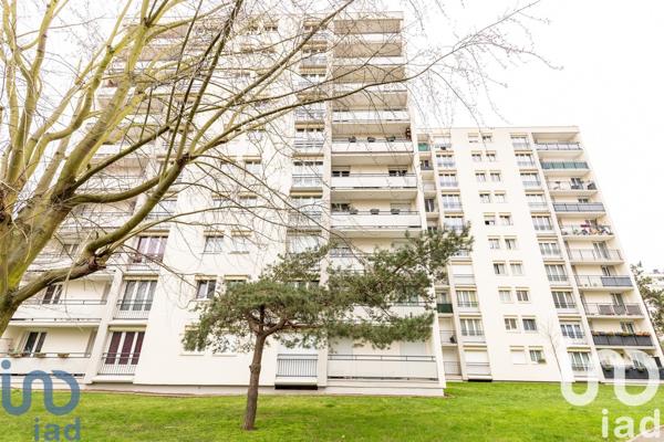 Appartement 2 pièces de 51 m² à Chilly-Mazarin (91380)