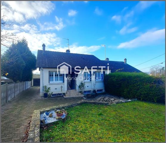 Maison sur  sous sol total , comble aménageable.