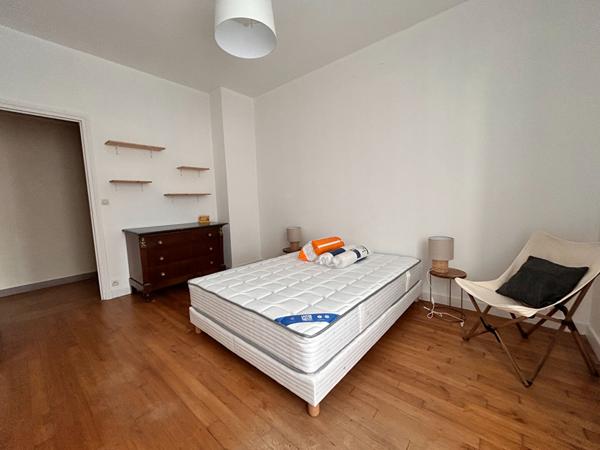 Appartement 5 pièce(s) 123.55 m2