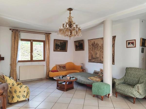 Vente / Villa à Saint Genis Pouilly (01170)