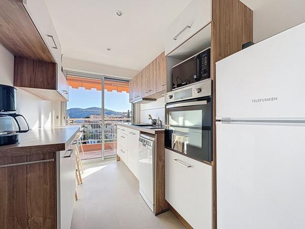 DERNIER ETAGE ! 4 pièces vue MER !