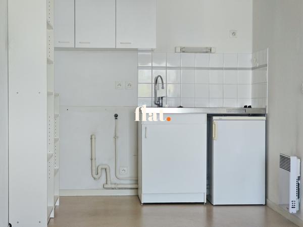 Appartement
                                                                                                                                                                                                                                                                                                                        2 pièce(s)                                                                                                                                                                                                          1 chambre(s)                                                                                                                                                                                                          36.68  m²
