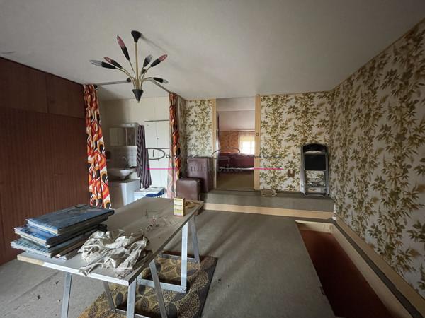 Maison de village - 4 chambres - garage - terrain - 42460