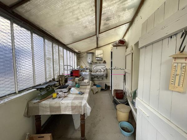 Maison de village - 4 chambres - garage - terrain - 42460