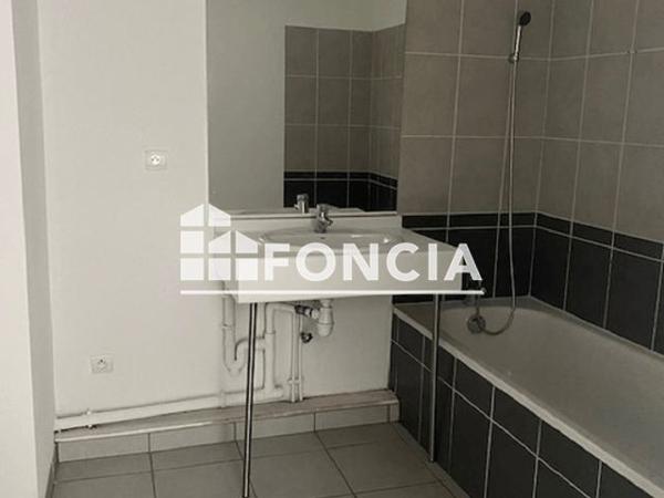 Location Appartement 2 pièces 40.5 m² - 6 & 8 RUE MOURRE 2 RUE DE LA SOLIDARITE Avignon 84000