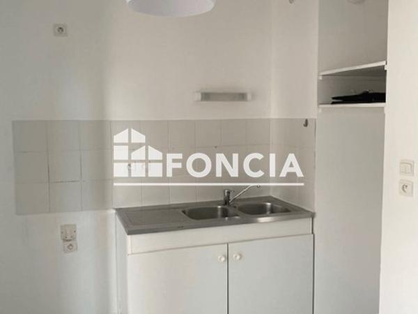 Location Appartement 2 pièces 40.5 m² - 6 & 8 RUE MOURRE 2 RUE DE LA SOLIDARITE Avignon 84000