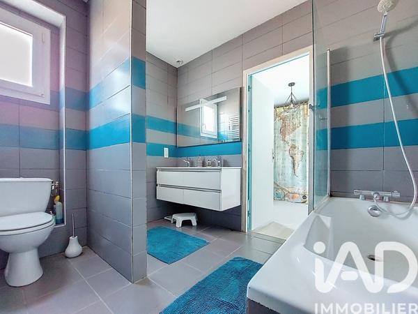 Immeuble à vendre 465 m² Mellac