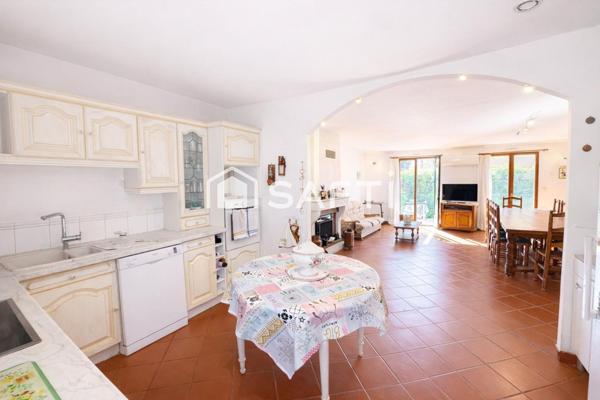 Maison de plain-pied, beau potentiel à Toulon