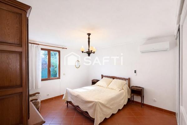 Maison de plain-pied, beau potentiel à Toulon