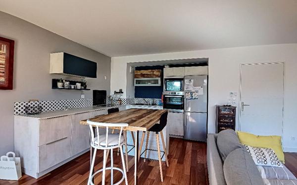 Maison à louer    3 pièces • 78,79 m2 Aix-en-Provence