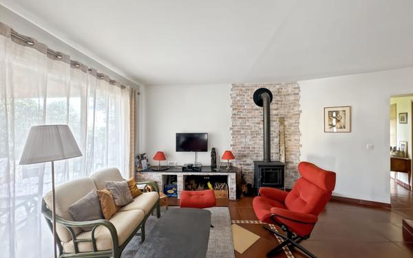 Maison à vendre    5 pièces • 150 m2 Martigues