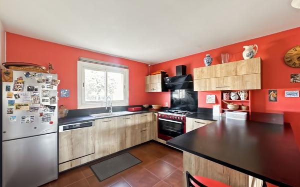 Maison à vendre    5 pièces • 150 m2 Martigues