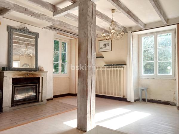 Maison en pierre de 189 m²