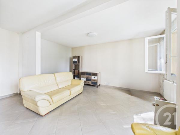 Appartement T4 à vendre  4 pièces - 95,80 m2 LE COUDRAY - 28