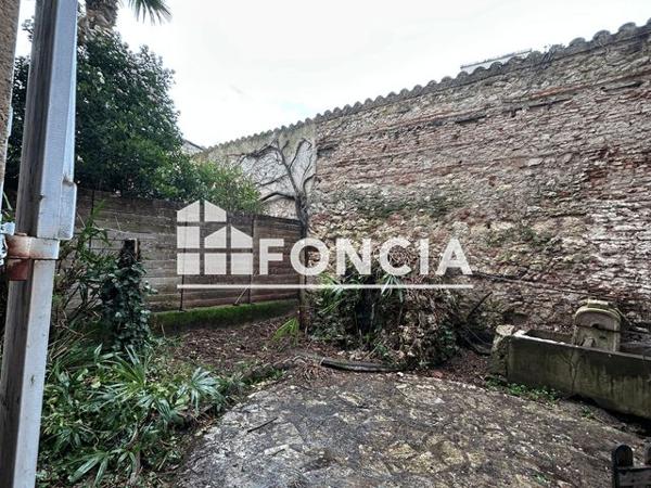 Location Appartement 2 pièces 48.47 m² - 11 RUE ROCHAMBEAU Agen 47000