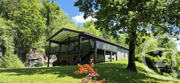 Maison à vendre  5 pièces - 182,51 m 2   BIARRITZ  - 64