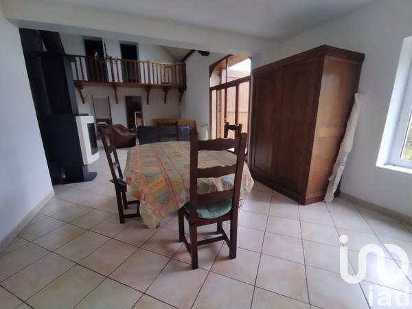 Maison à vendre 6 pièces 164 m² Saint-Plantaire