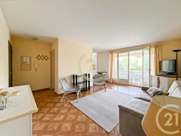 Appartement F3 à vendre  3 pièces - 65,79 m 2   L ILE ROUSSE  - 202