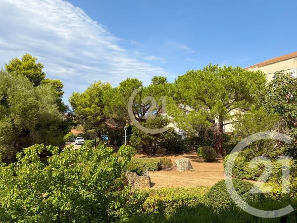 Appartement F3 à vendre  3 pièces - 65,79 m 2   L ILE ROUSSE  - 202