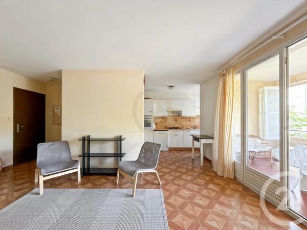 Appartement F3 à vendre  3 pièces - 65,79 m 2   L ILE ROUSSE  - 202
