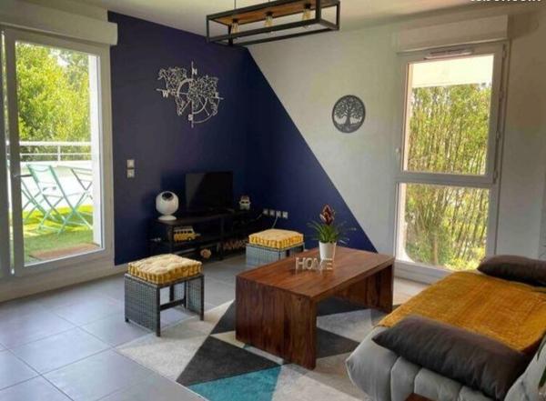 A 2 pas du canal de Rompsay - La Rochelle