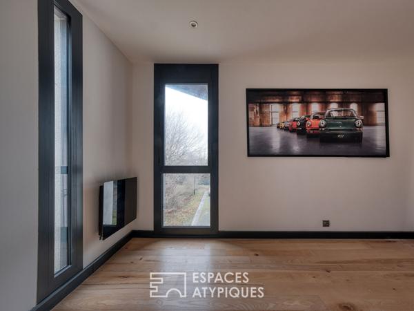 Duplex contemporain avec jardin