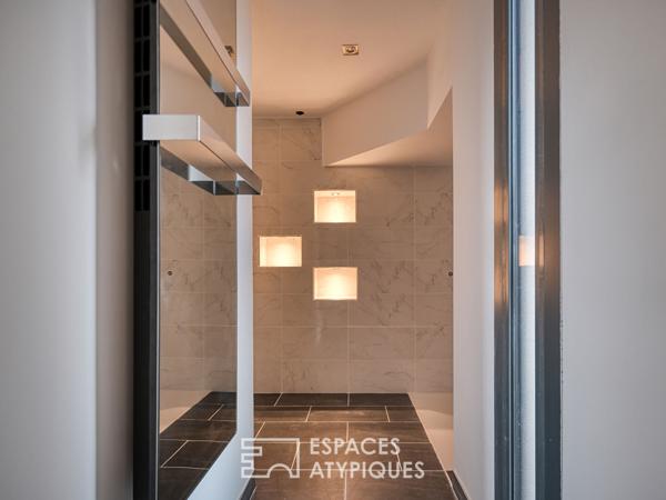 Duplex contemporain avec jardin