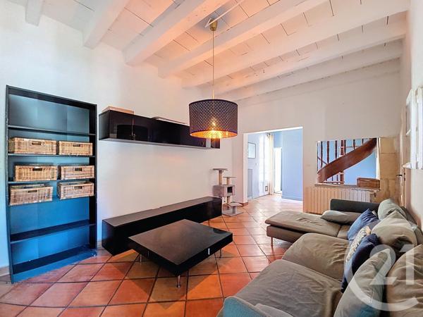 Maison à vendre  4 pièces - 121,89 m2 ARLES - 13