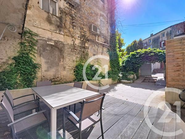 Maison à vendre  4 pièces - 121,89 m2 ARLES - 13