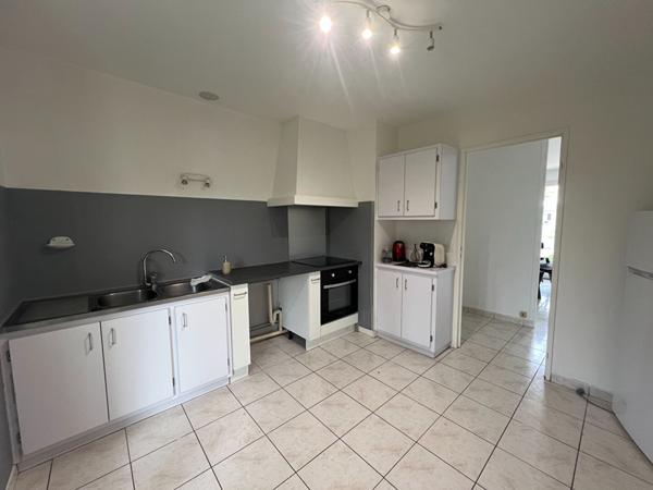 SAUJON - Maison à louer en vide - T4 Saujon