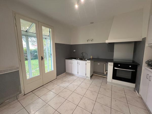 SAUJON - Maison à louer en vide - T4 Saujon