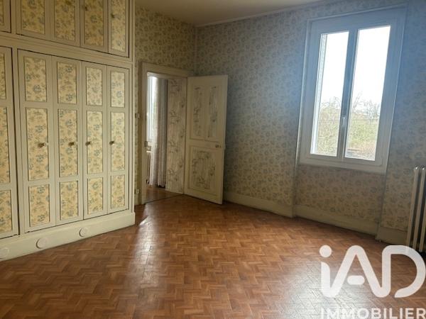 Maison à vendre 5 pièces 105 m² Montluçon