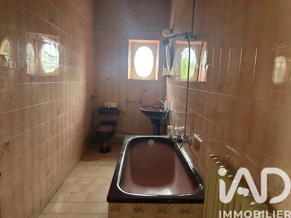 Maison à vendre 5 pièces 105 m² Montluçon