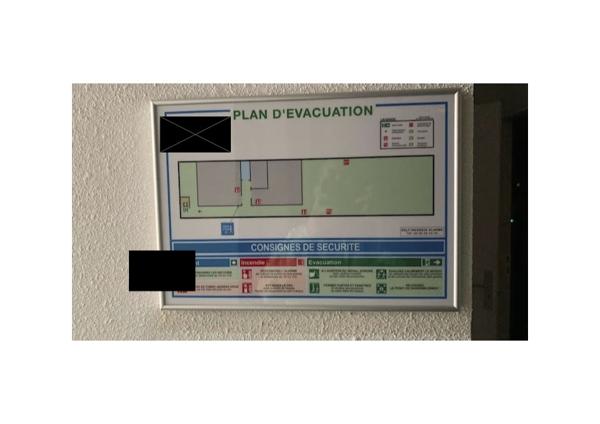 Avignon (84140) A LA LOCATION TRÈS BEAU LOCAL COMMERCIAL EMPLACEMENT N°1