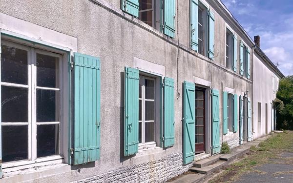 Maison à vendre    4 pièces •  Marsilly